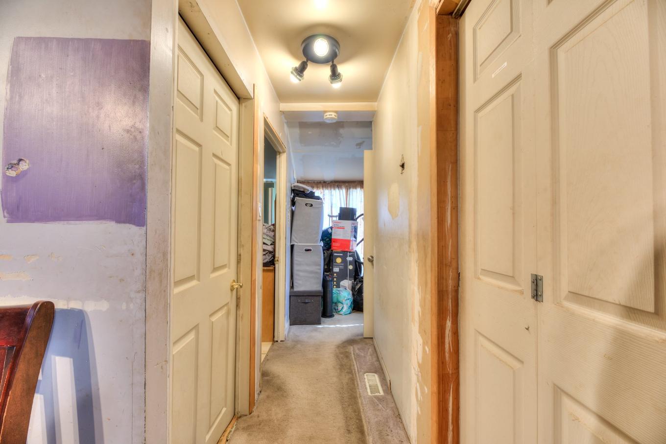 Passageway - 141 Rue Delisle, Laval (Duvernay), QC - Indoor Photo Showing Other Room