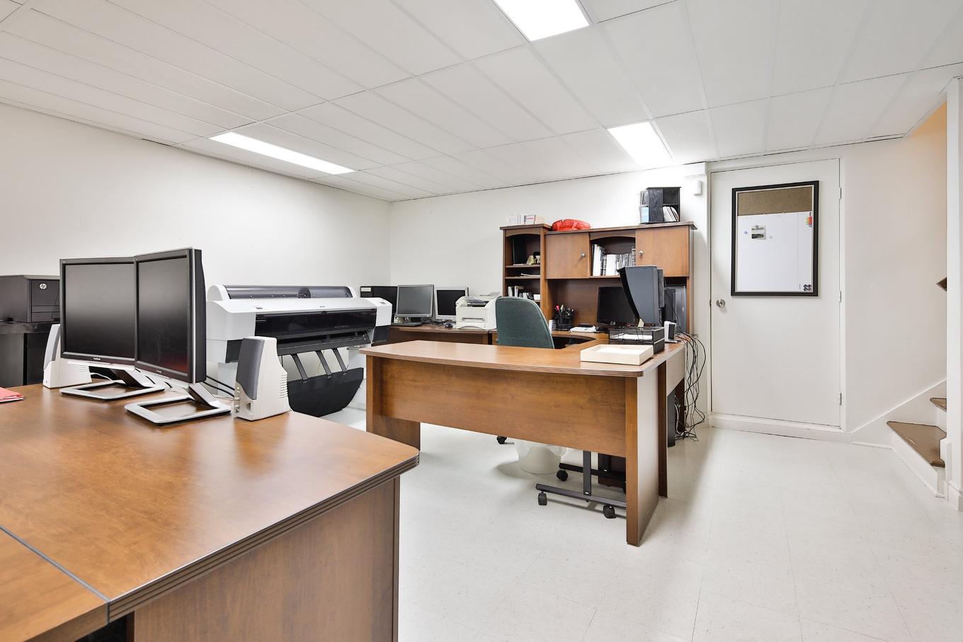 Office - 856 Rue Bernard-Pilon, Mcmasterville, QC - Indoor Photo Showing Office