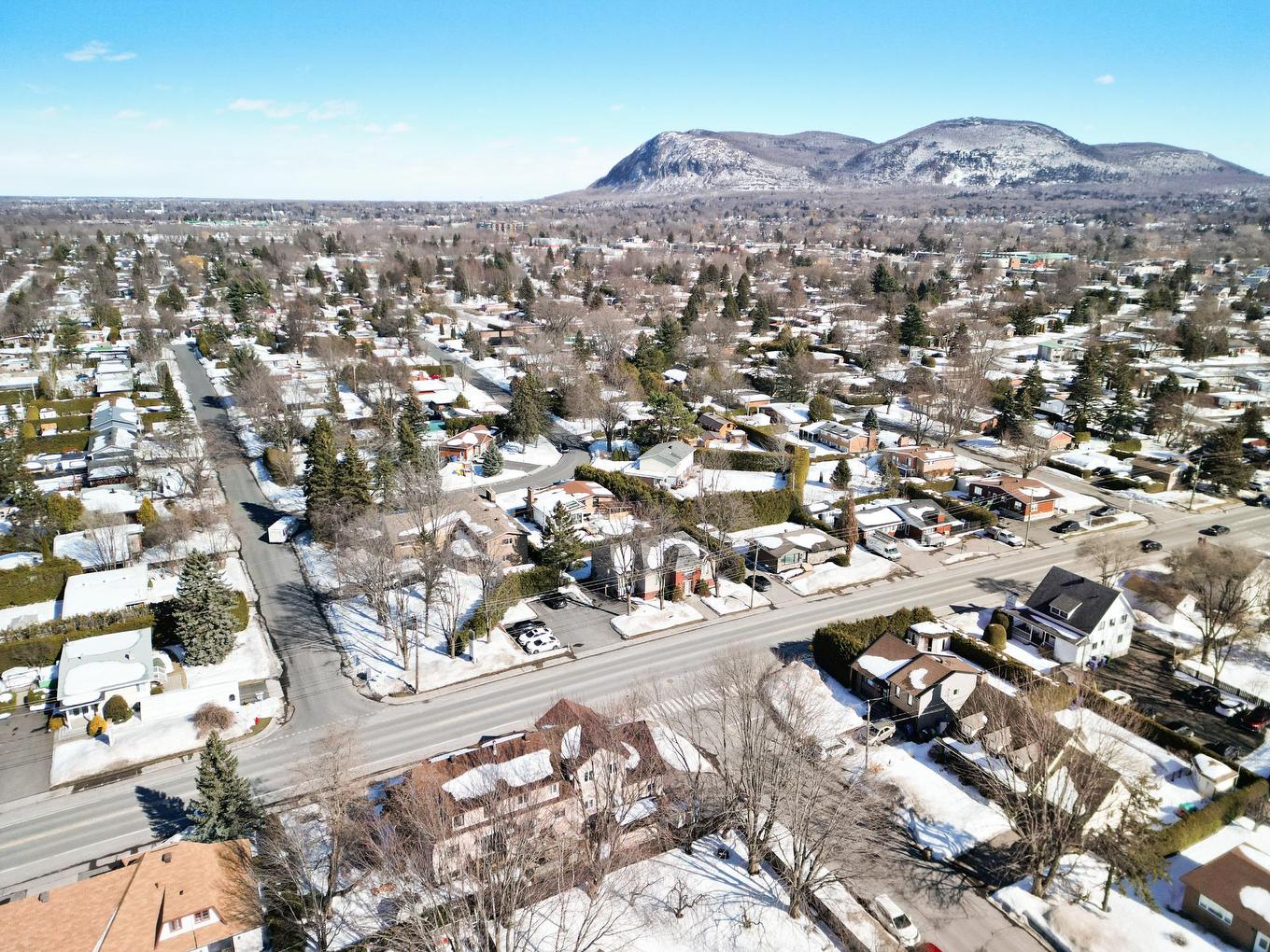 Aerial photo - 856 Rue Bernard-Pilon, Mcmasterville, QC - Outdoor With View