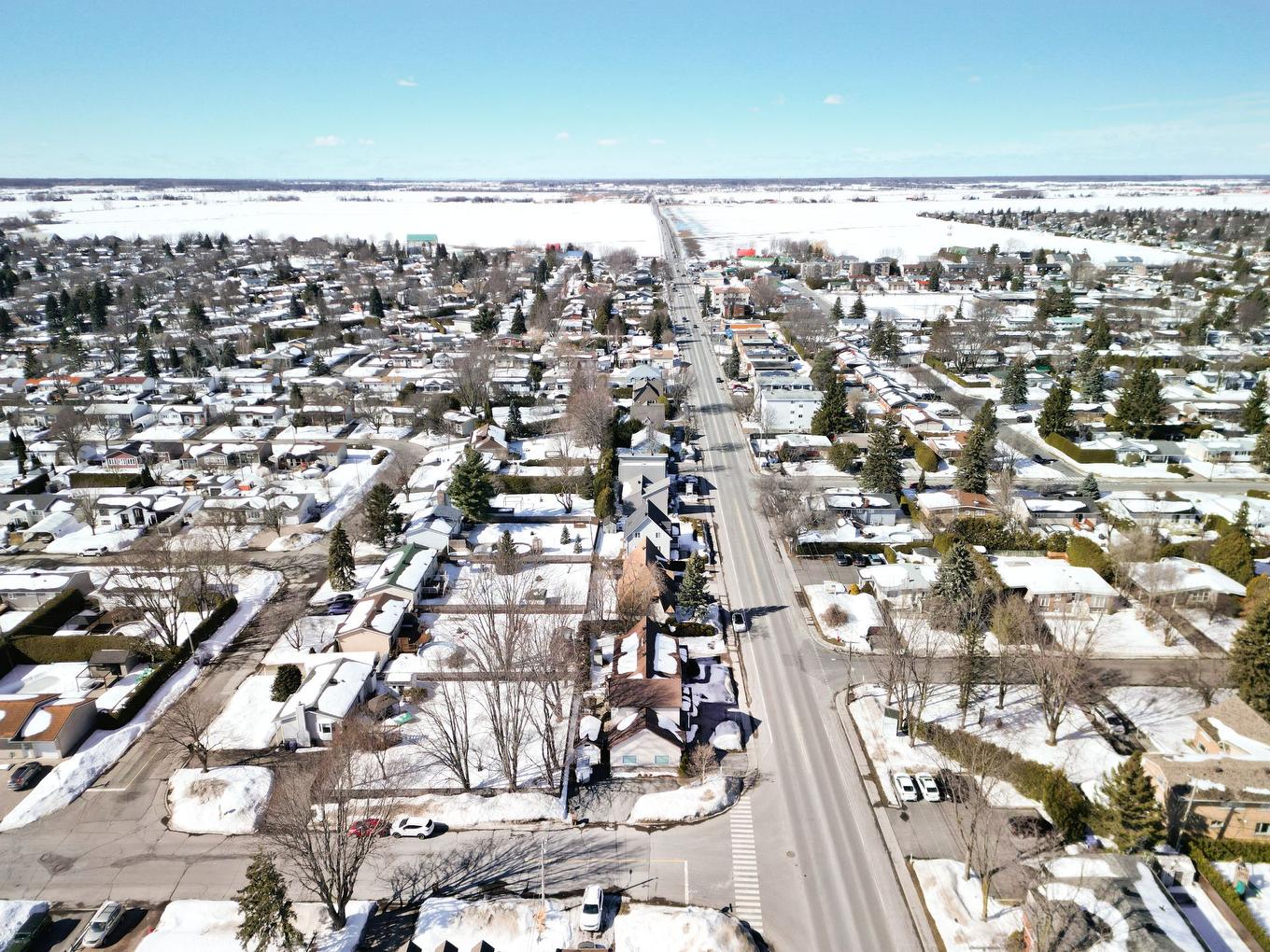 Aerial photo - 856 Rue Bernard-Pilon, Mcmasterville, QC - Outdoor With View