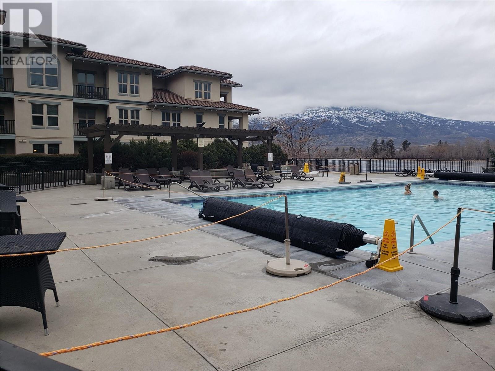 4200 Lakeshore Drive Unit# 238, Osoyoos, BC - Outdoor With In Ground Pool