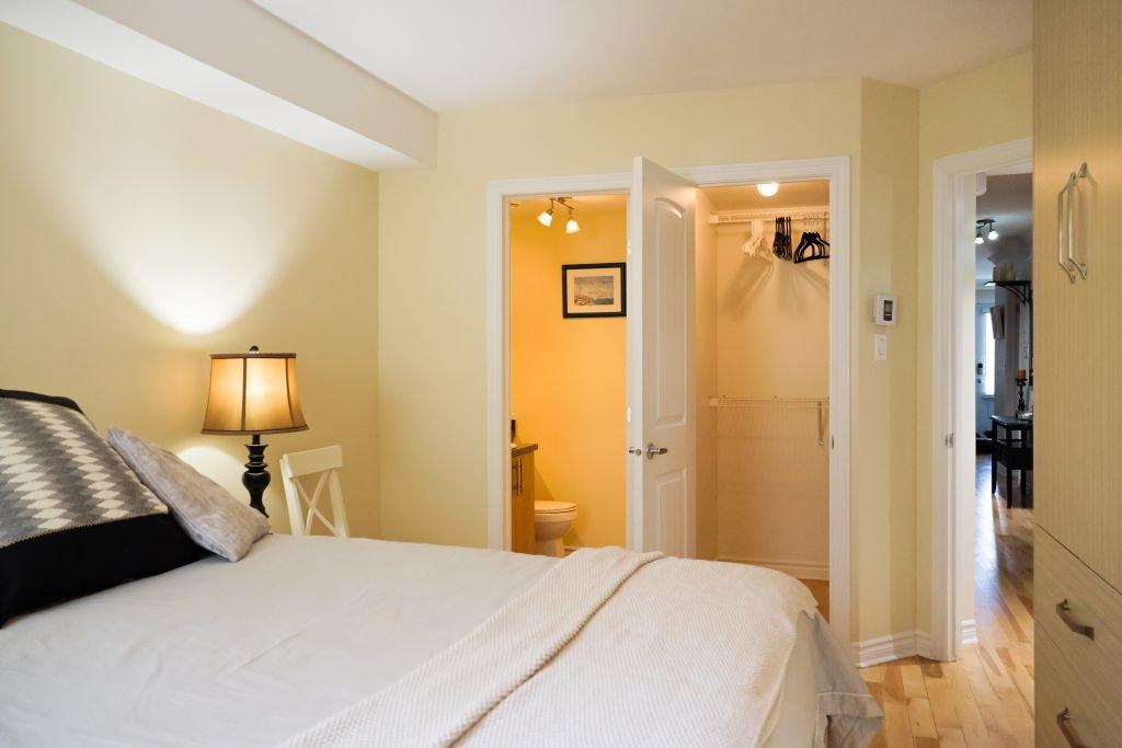 Chambre à coucher principale - 15756 Rue Notre-Dame E., Montréal (Rivière-Des-Prairies/Pointe-Aux-Trembles), QC - Indoor Photo Showing Bedroom