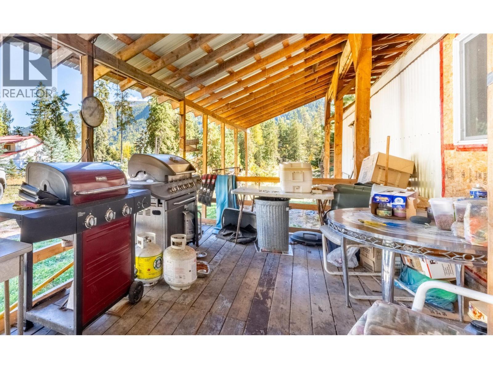 4717 Goat River North Road, Arrow Creek, BC