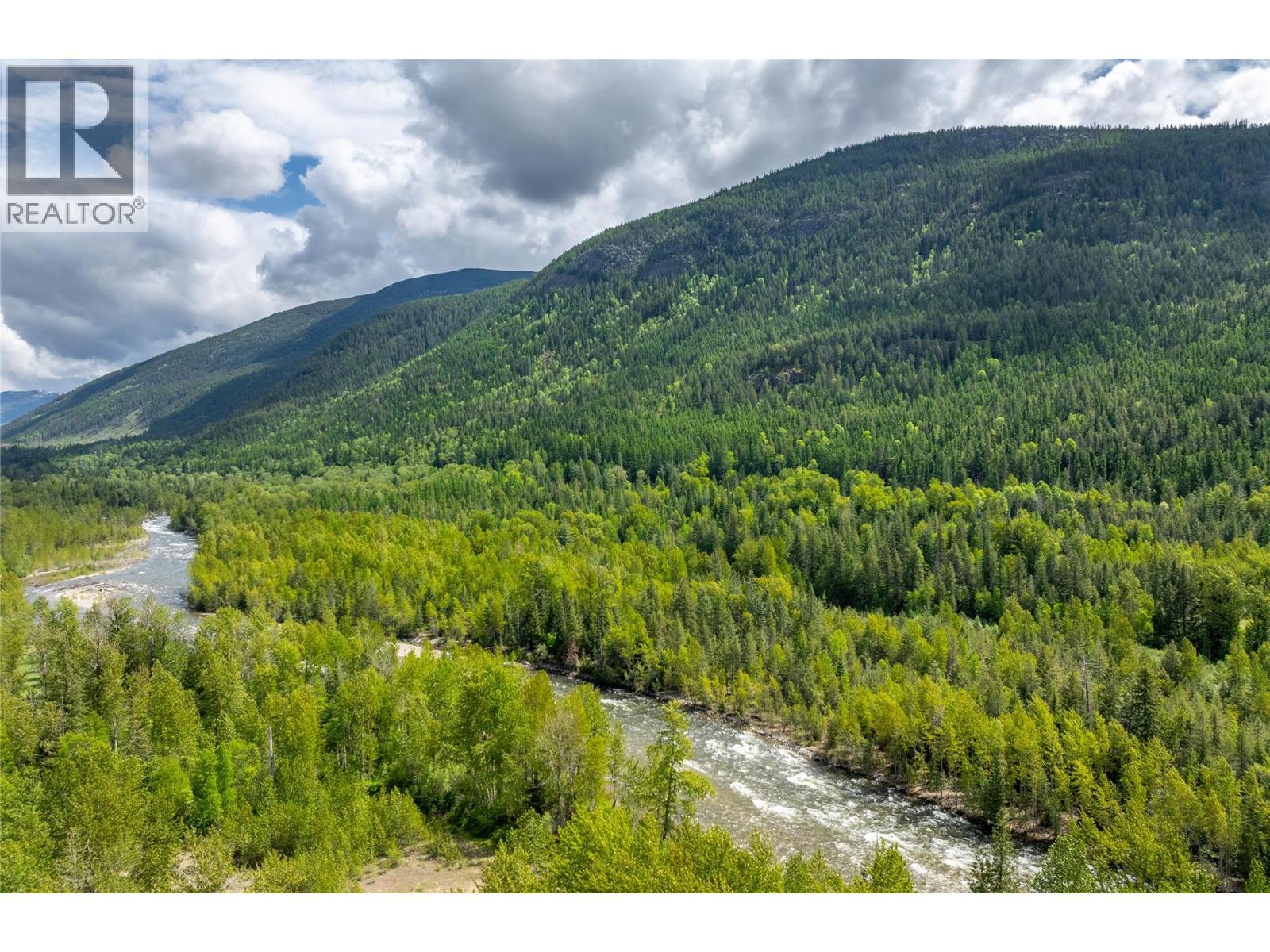 4717 Goat River North Road, Arrow Creek, BC