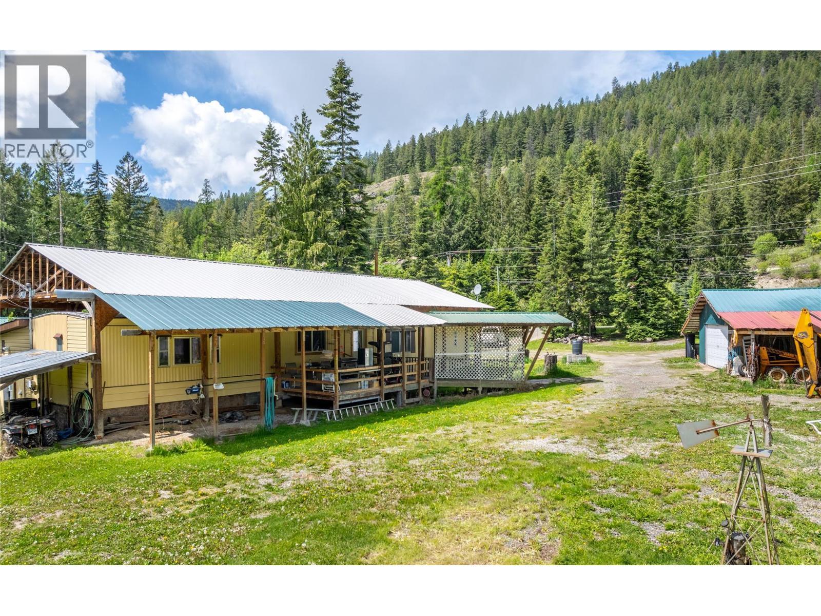 4717 Goat River North Road, Arrow Creek, BC