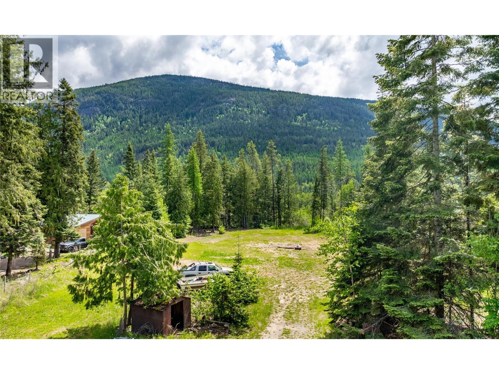 4717 Goat River North Road, Arrow Creek, BC