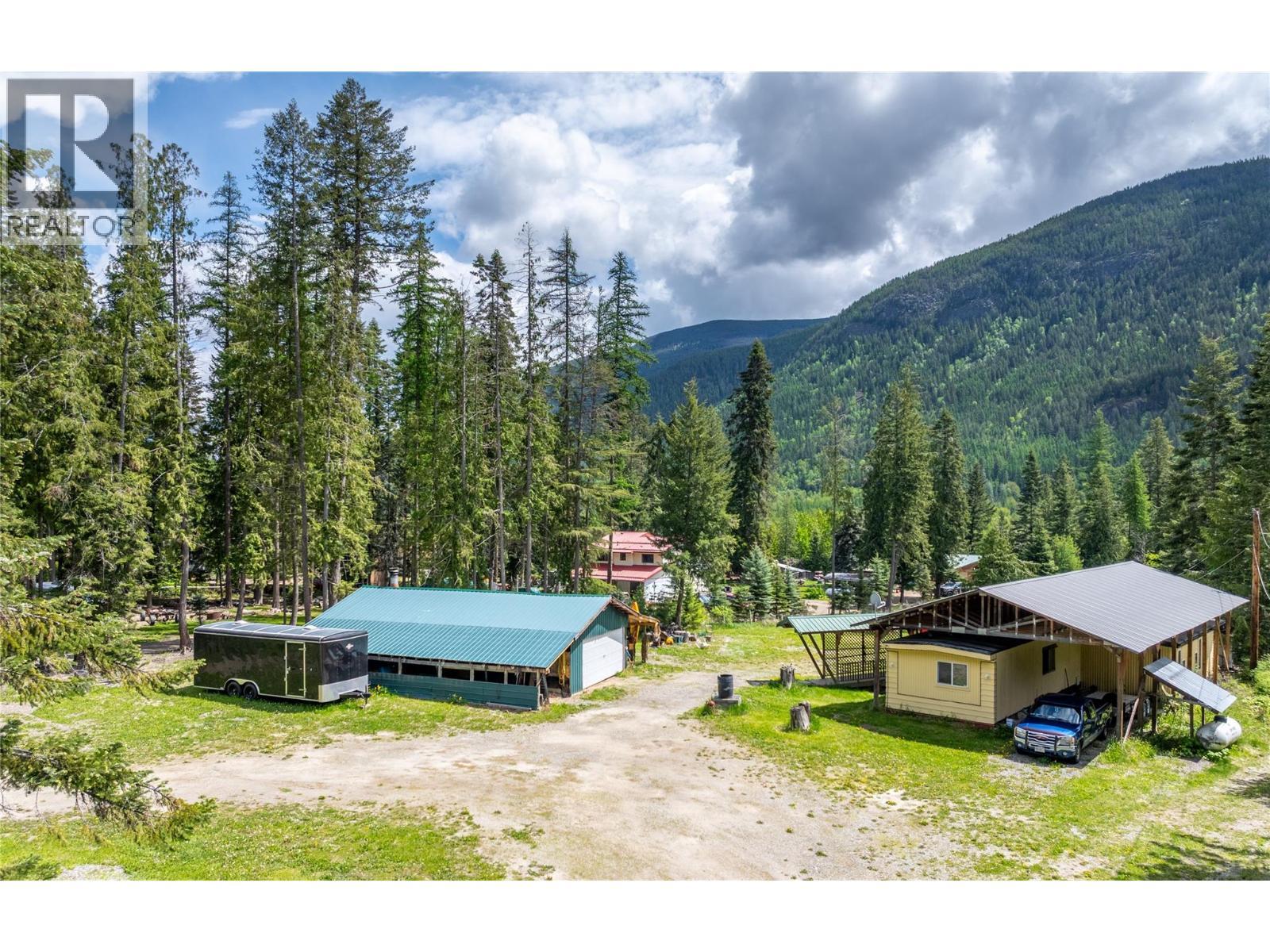4717 Goat River North Road, Arrow Creek, BC