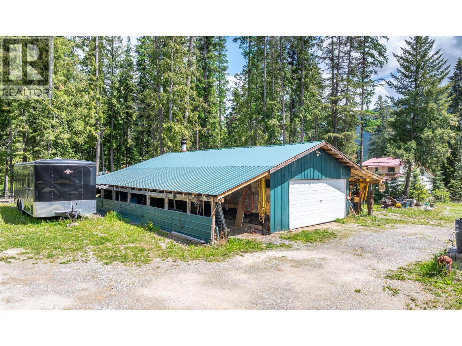 4717 Goat River North Road, Arrow Creek, BC