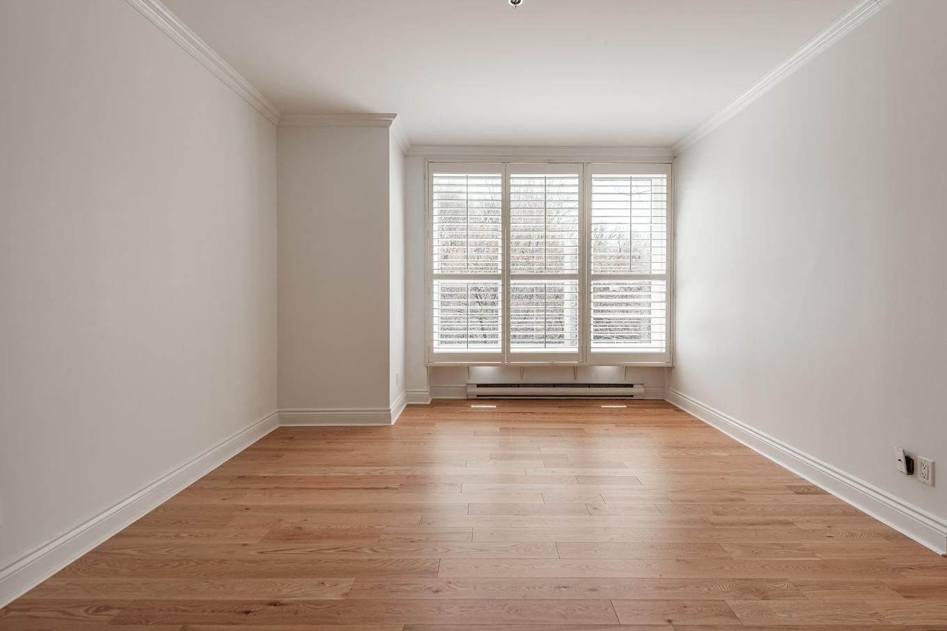 Chambre à coucher - 606-30 Ch. Bates, Montréal (Outremont), QC - Indoor Photo Showing Other Room