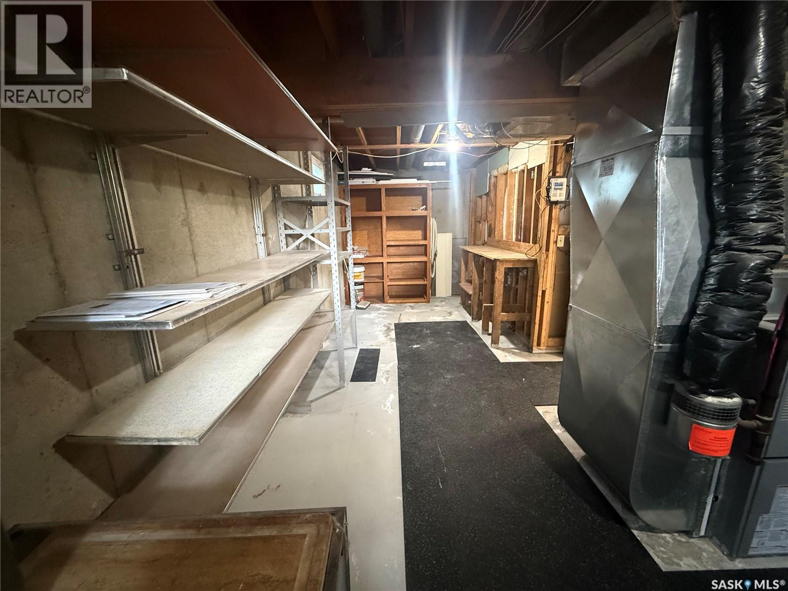 20 Scott Crescent, Weyburn, SK - Indoor Photo Showing Basement