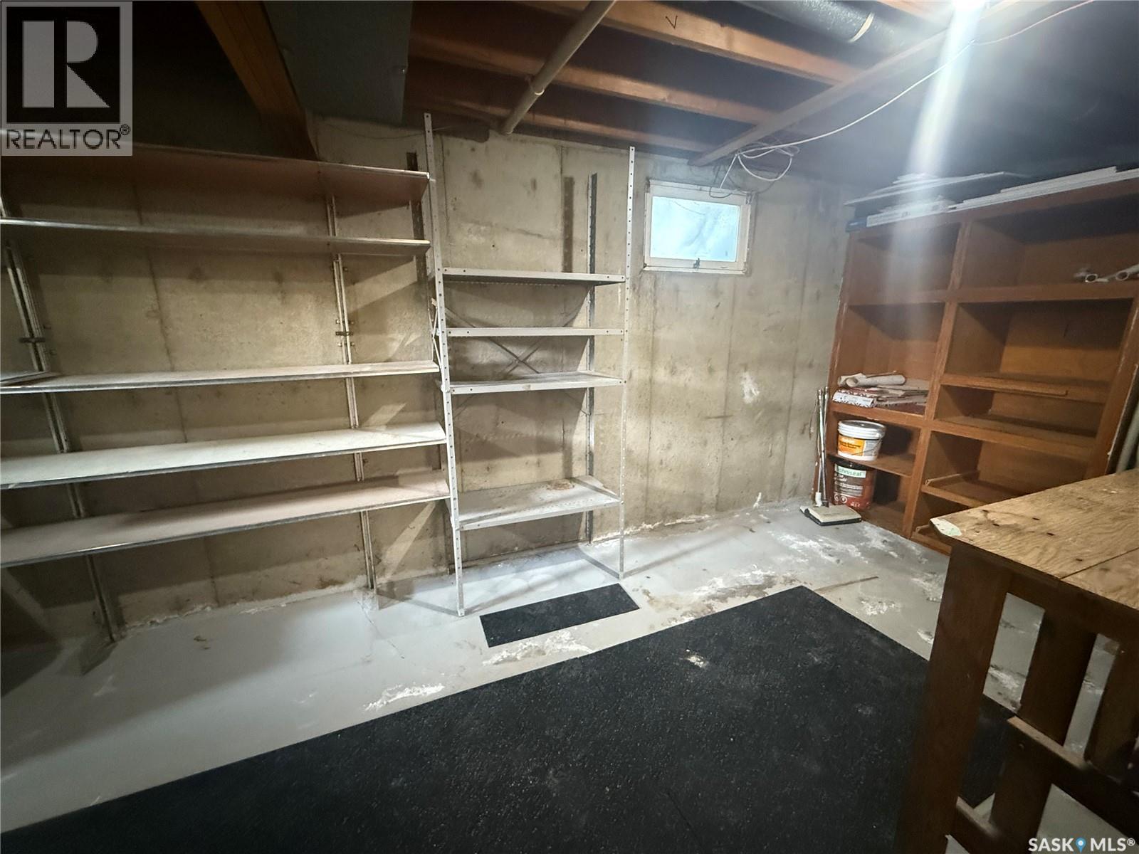 20 Scott Crescent, Weyburn, SK - Indoor