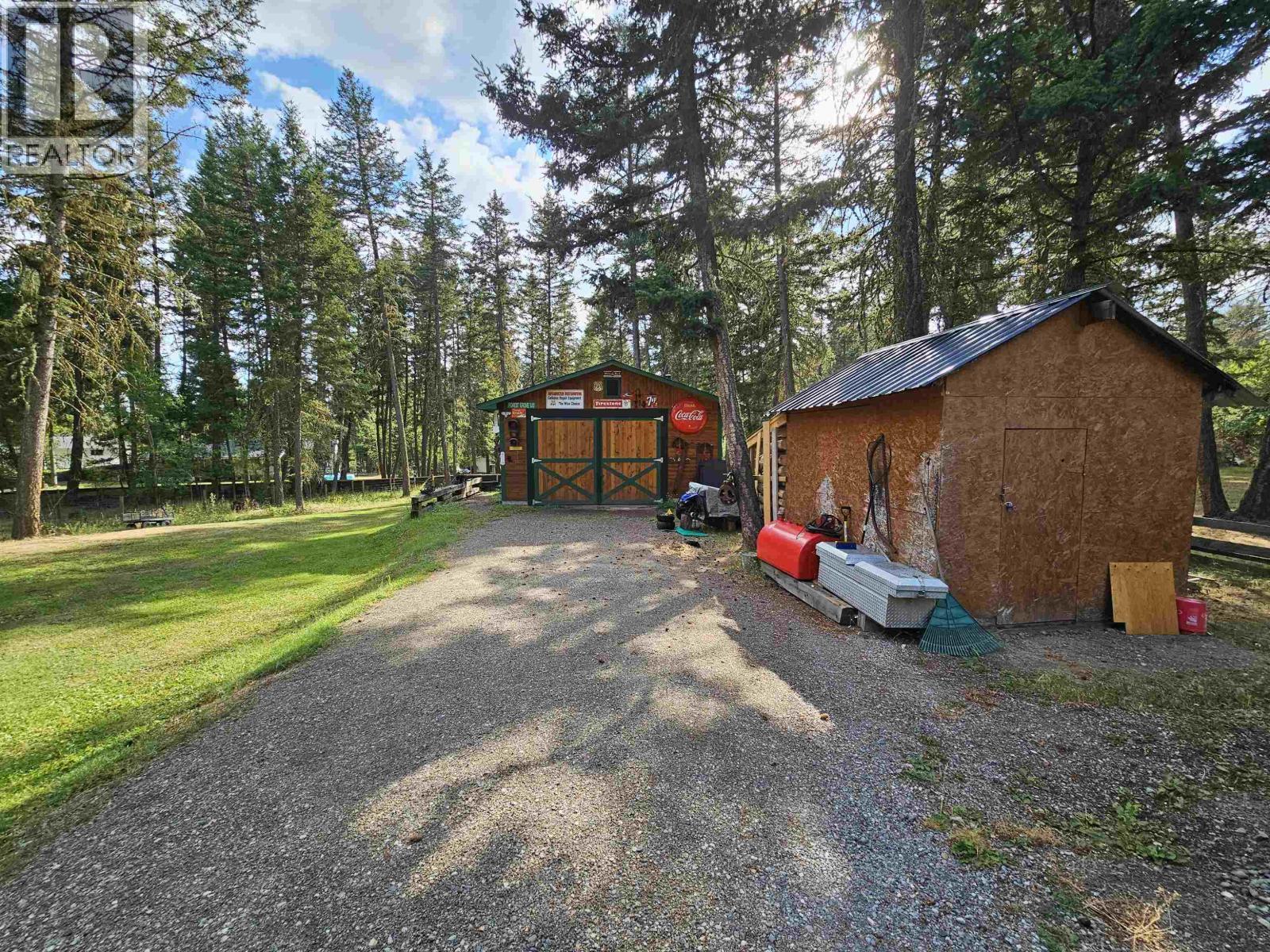 4884 Kitwanga Drive, 108 Mile Ranch, BC - Outdoor