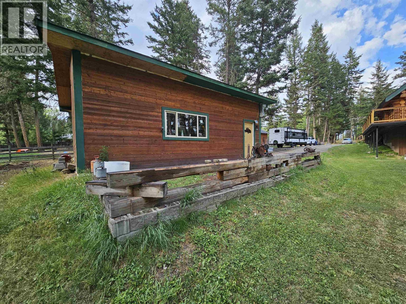 4884 Kitwanga Drive, 108 Mile Ranch, BC - Outdoor
