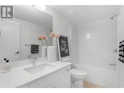 2nd bathroom on top floor -