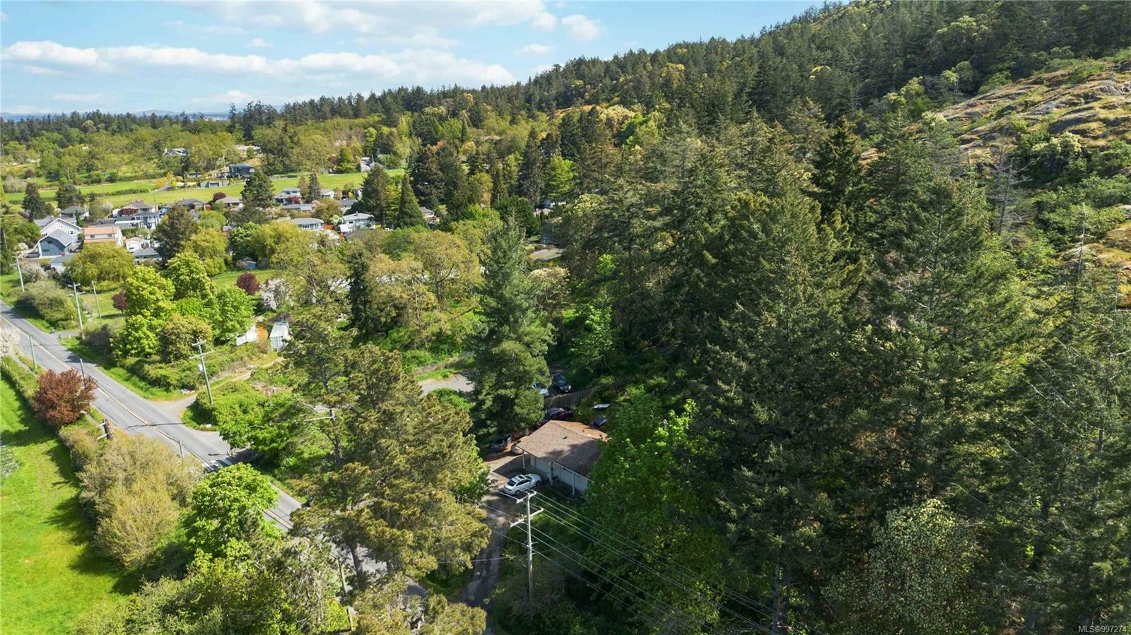 4439 Blenkinsop Rd, Saanich, BC