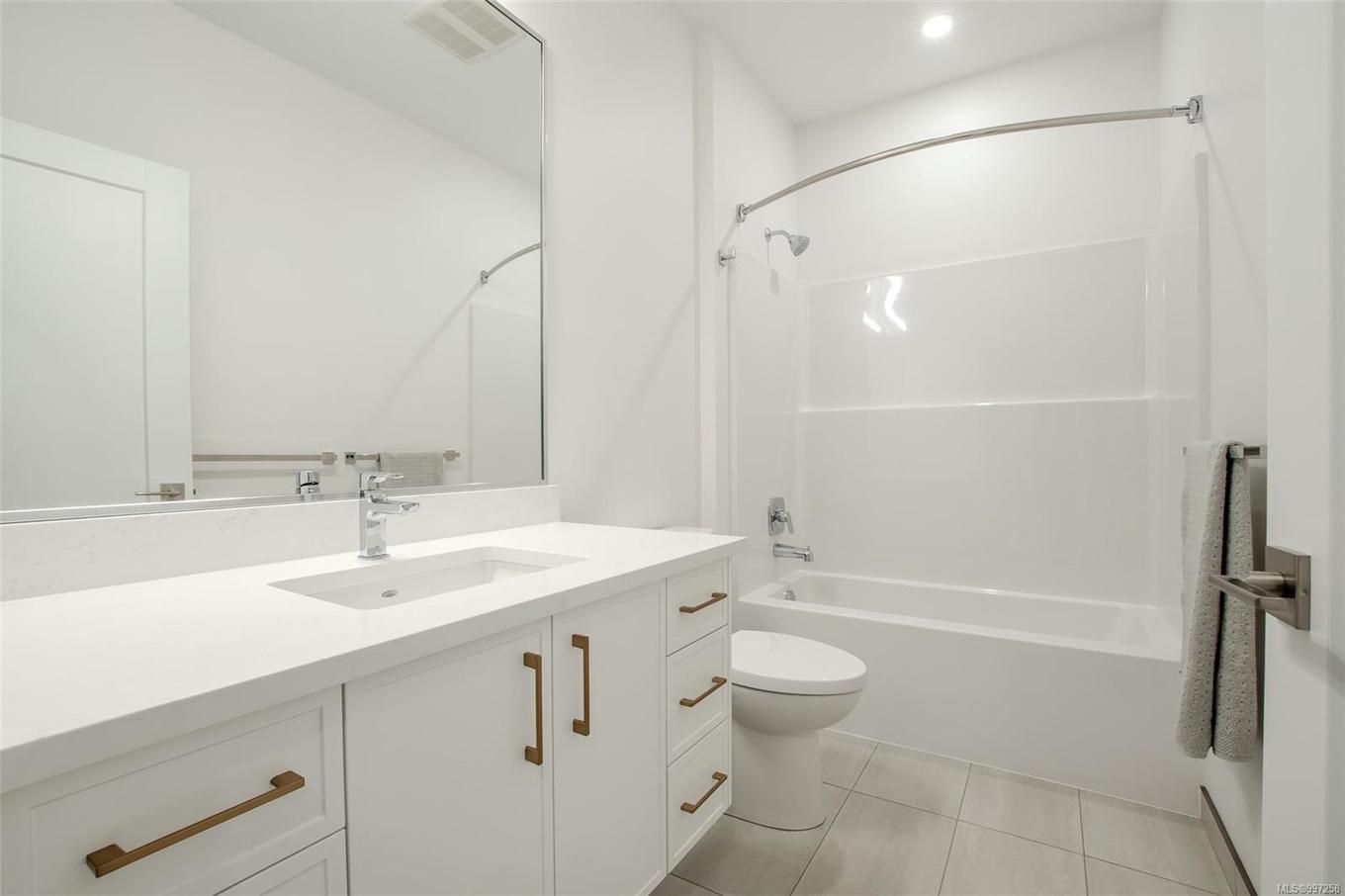 109-1234 Viewtop Rd, Duncan, BC