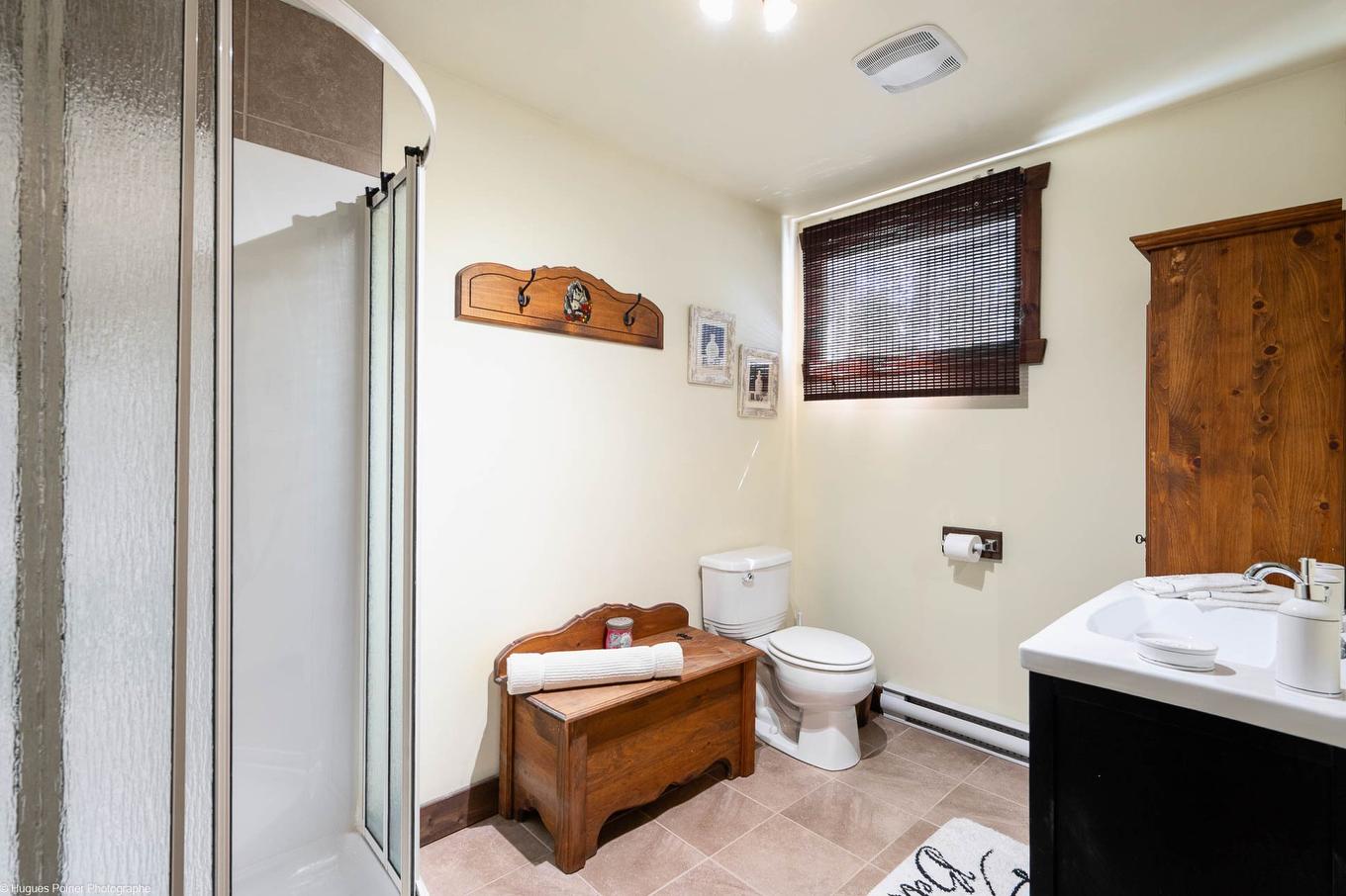 Bathroom - 6365 Ch. Des Hauteurs, Sainte-Adèle, QC - Indoor Photo Showing Bathroom