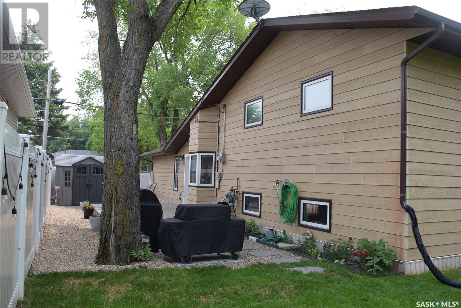 119 Dewdney Street, Indian Head, SK - Outdoor With Exterior