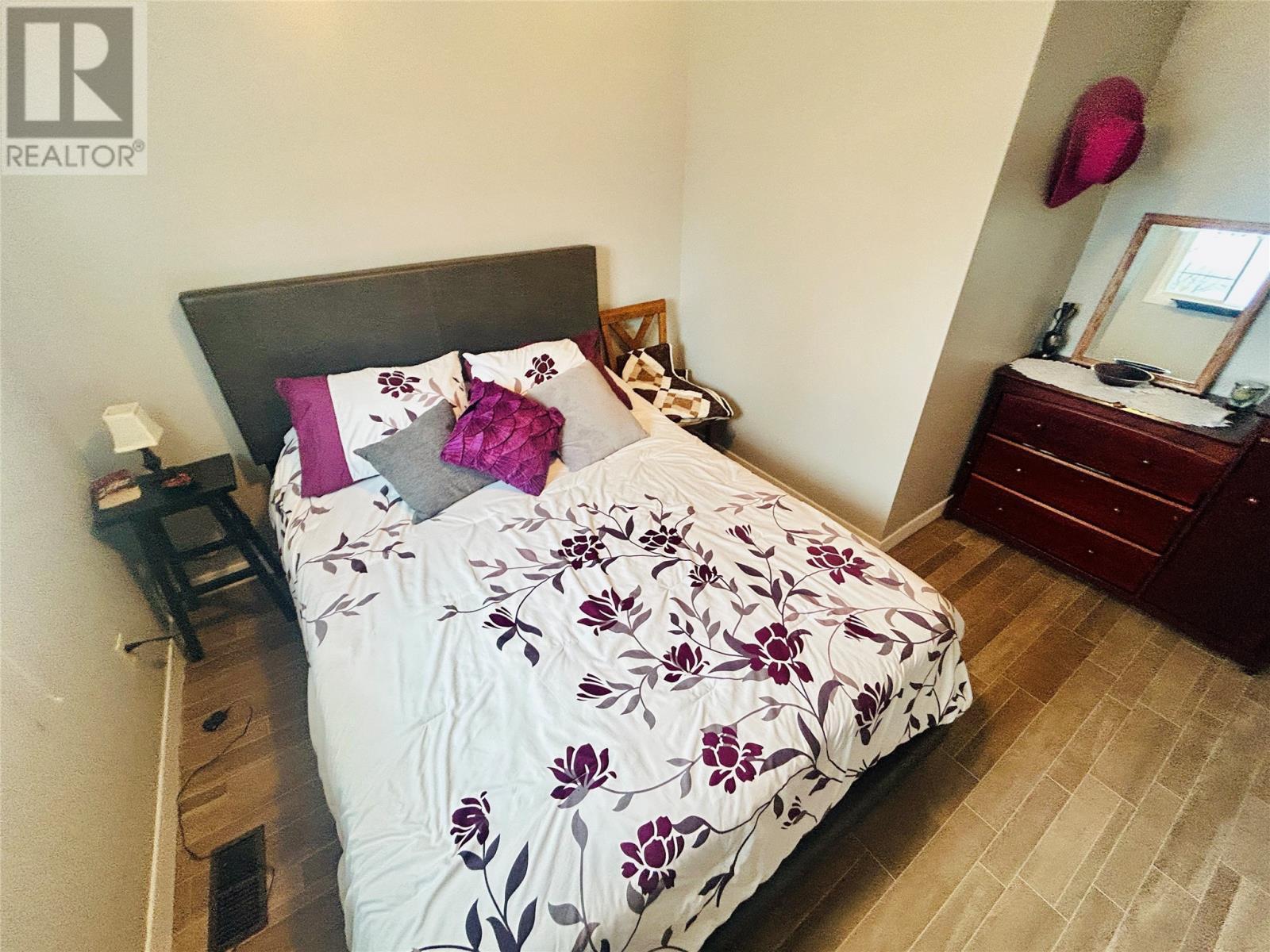 37A Main Street, Roberts Arm, NL - Indoor Photo Showing Bedroom