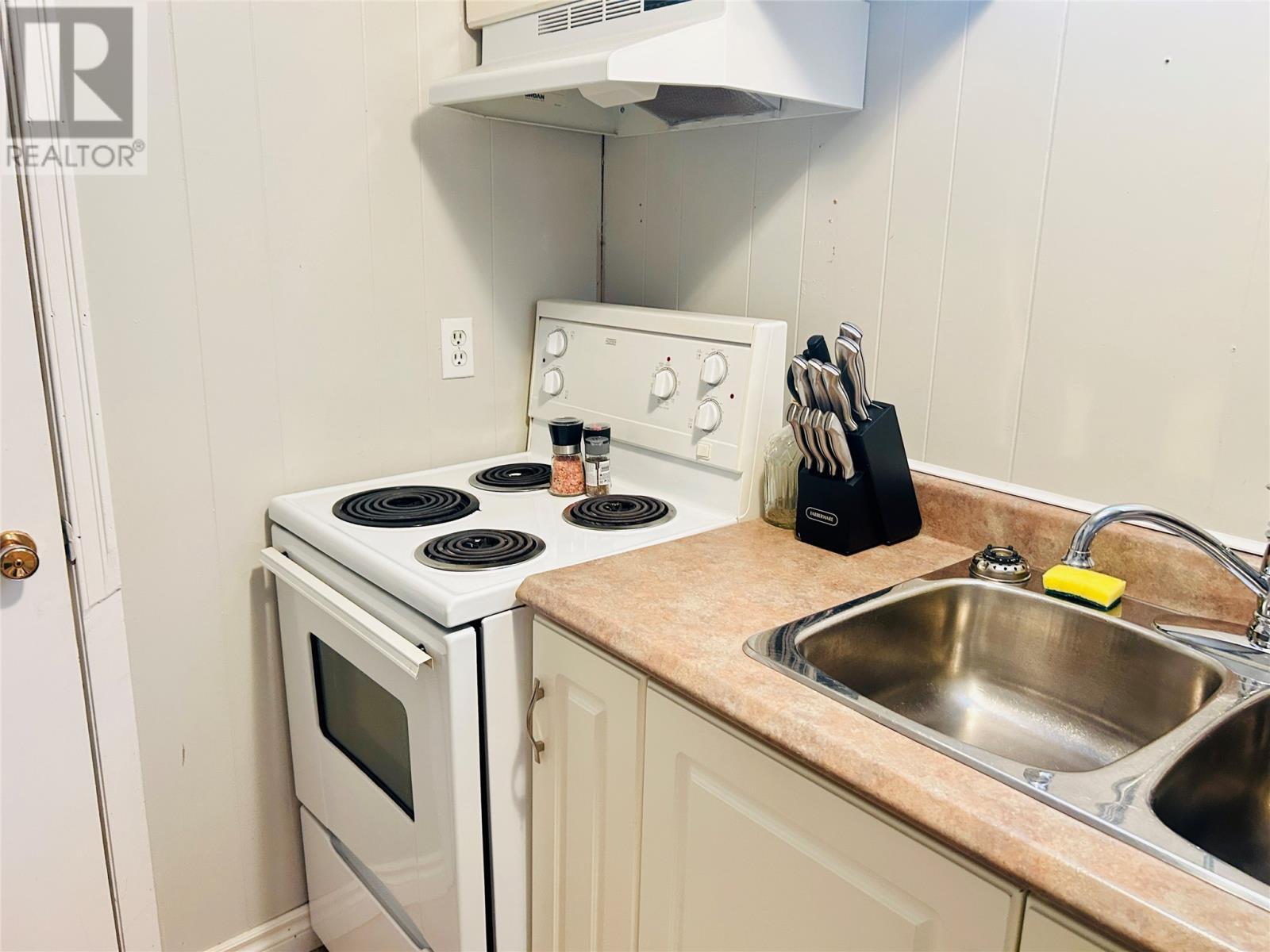 37A Main Street, Roberts Arm, NL - Indoor Photo Showing Kitchen With Double Sink
