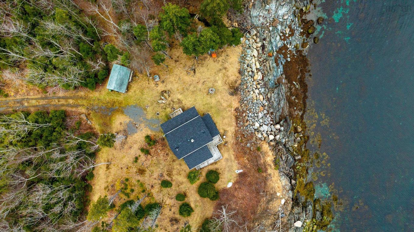 41 Neu-Town Lane, Halfway Cove, NS