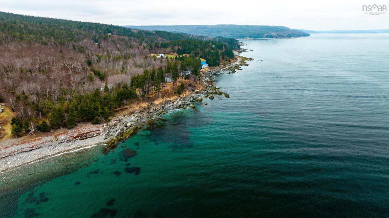 41 Neu-Town Lane, Halfway Cove, NS