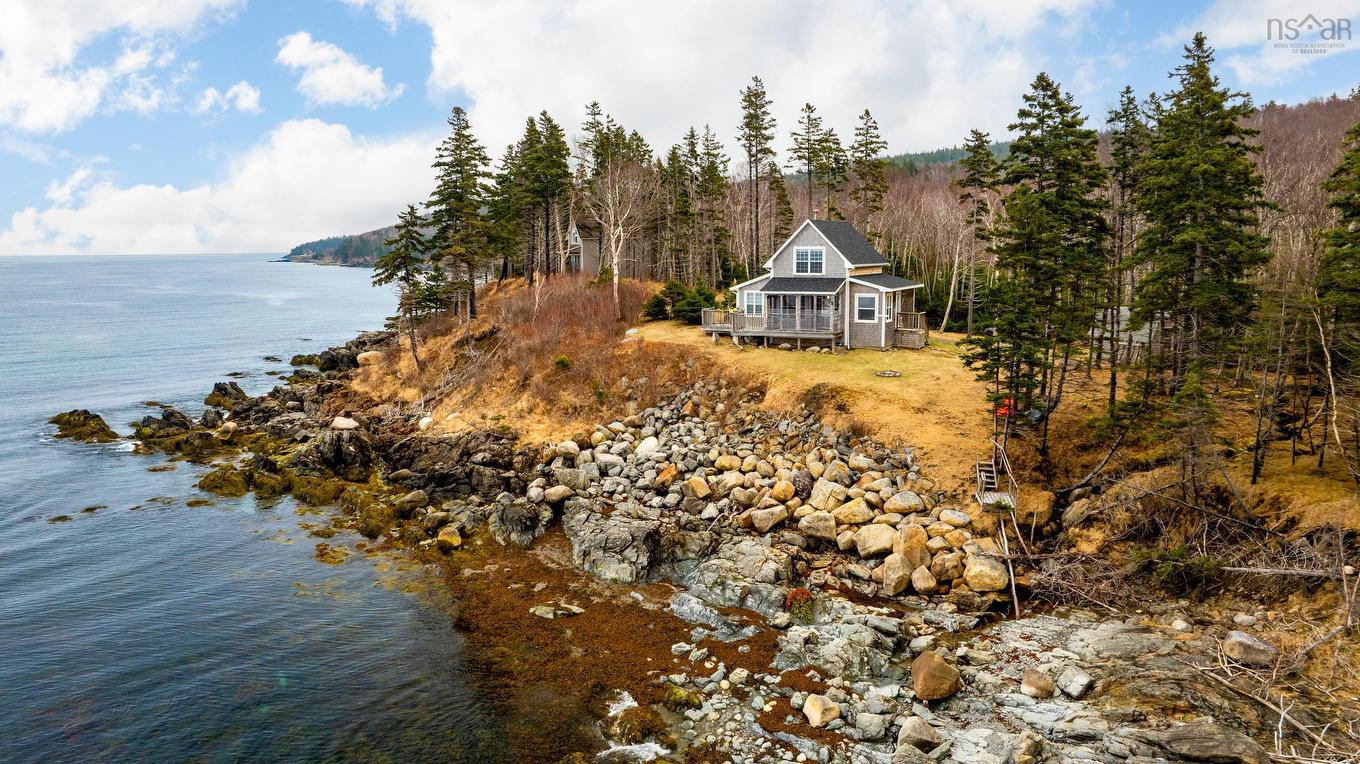 41 Neu-Town Lane, Halfway Cove, NS