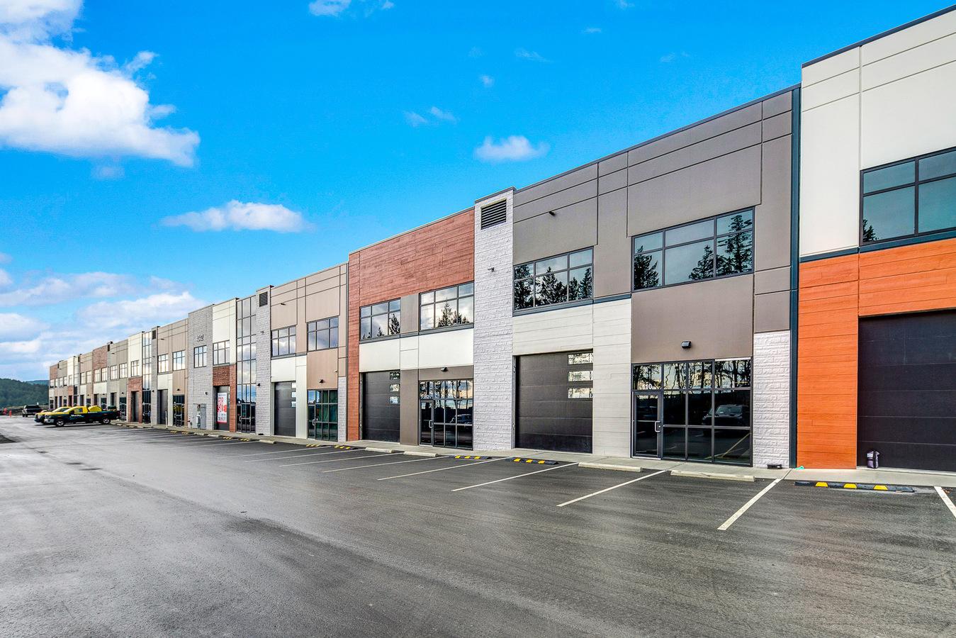 326-4342 West Shore Pkwy, Langford, BC