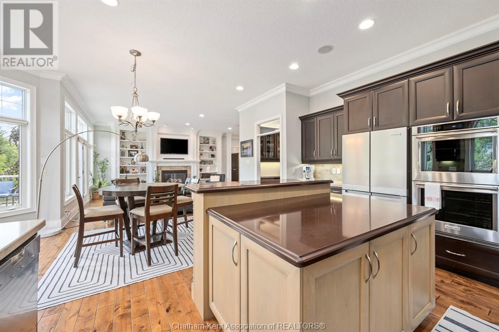 1465 Shore Road, London, ON - Indoor