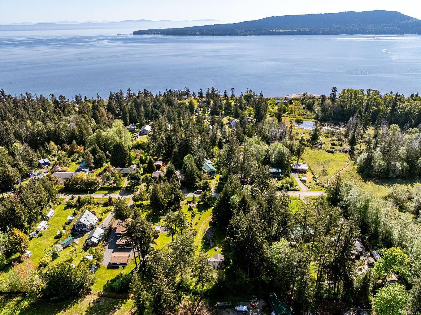 1495 Baikie Rd, Denman Island, BC