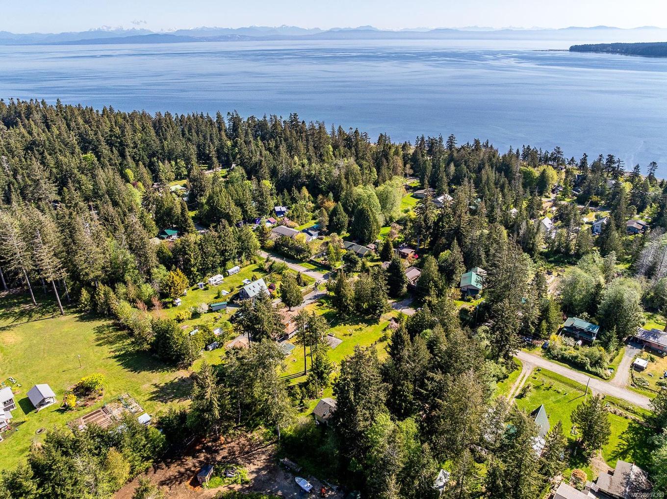 1495 Baikie Rd, Denman Island, BC