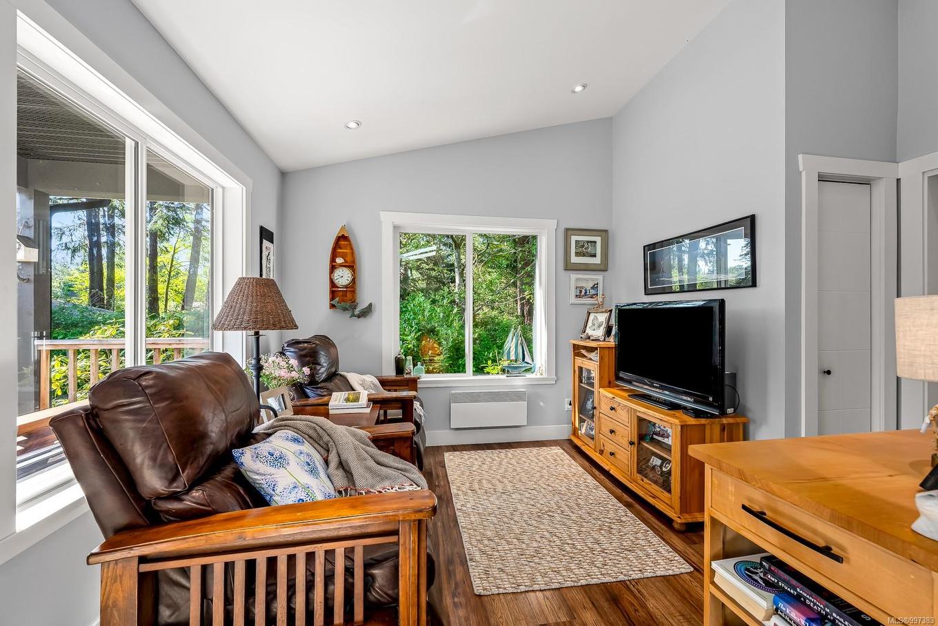 1495 Baikie Rd, Denman Island, BC