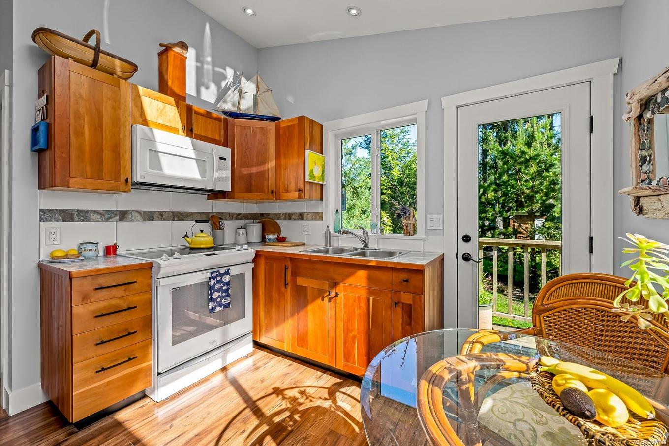 1495 Baikie Rd, Denman Island, BC