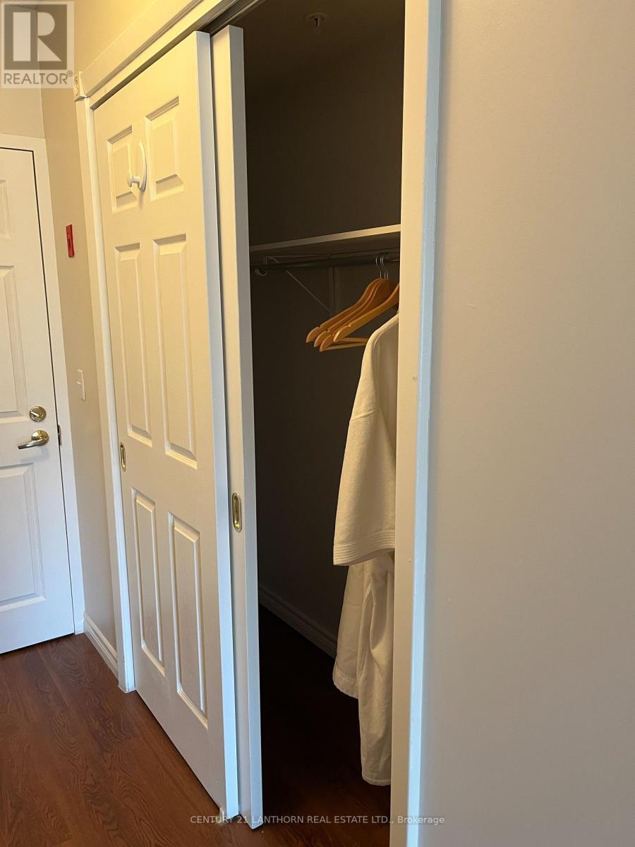 332 - 259 Hillcroft Street, Oshawa (O'Neill), ON - Indoor Photo Showing Other Room