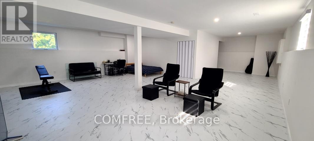 14 Wellington Avenue, Southwest Middlesex (Appin), ON - Indoor