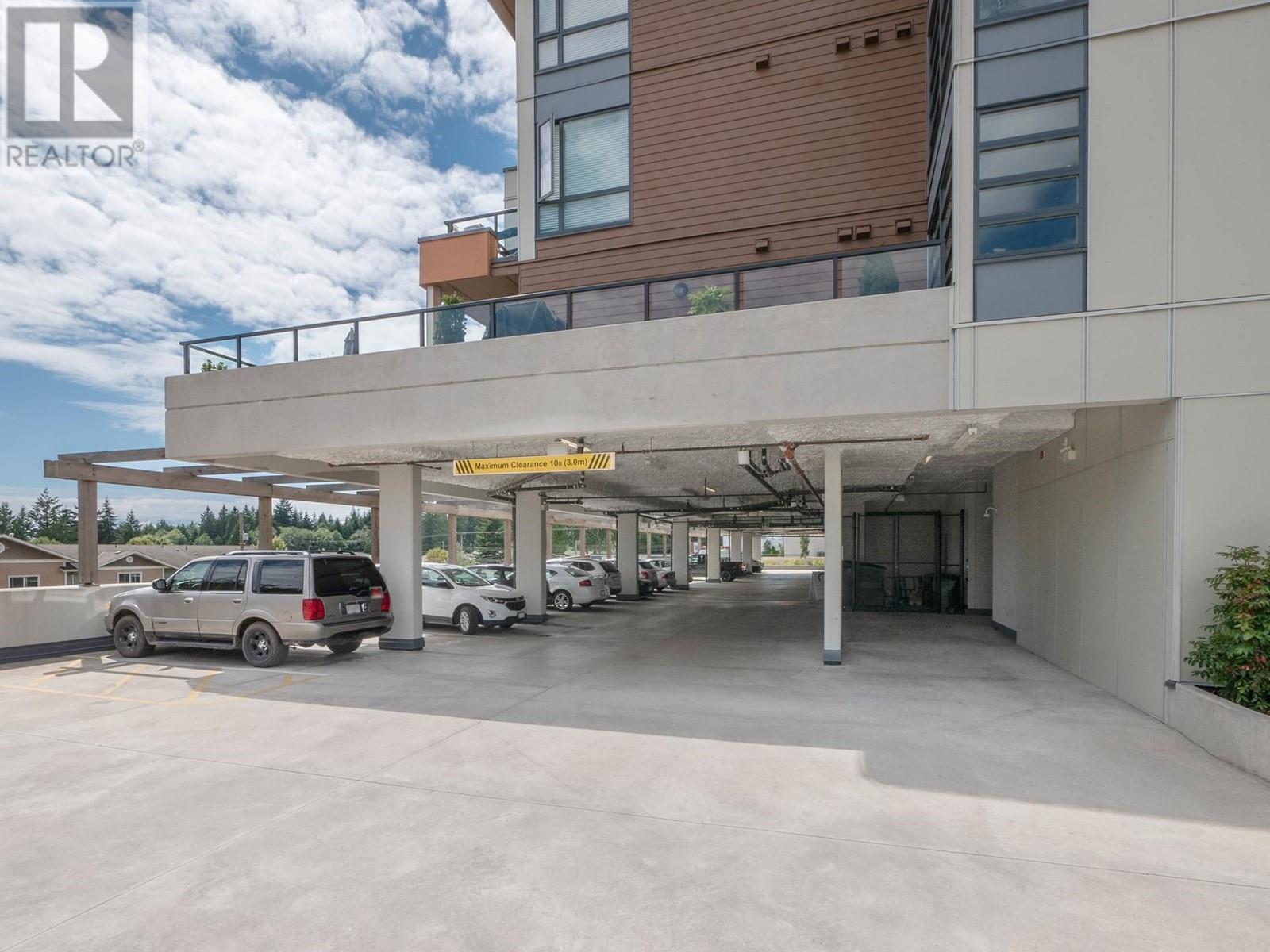 103 875 Gibsons Way, Gibsons, BC