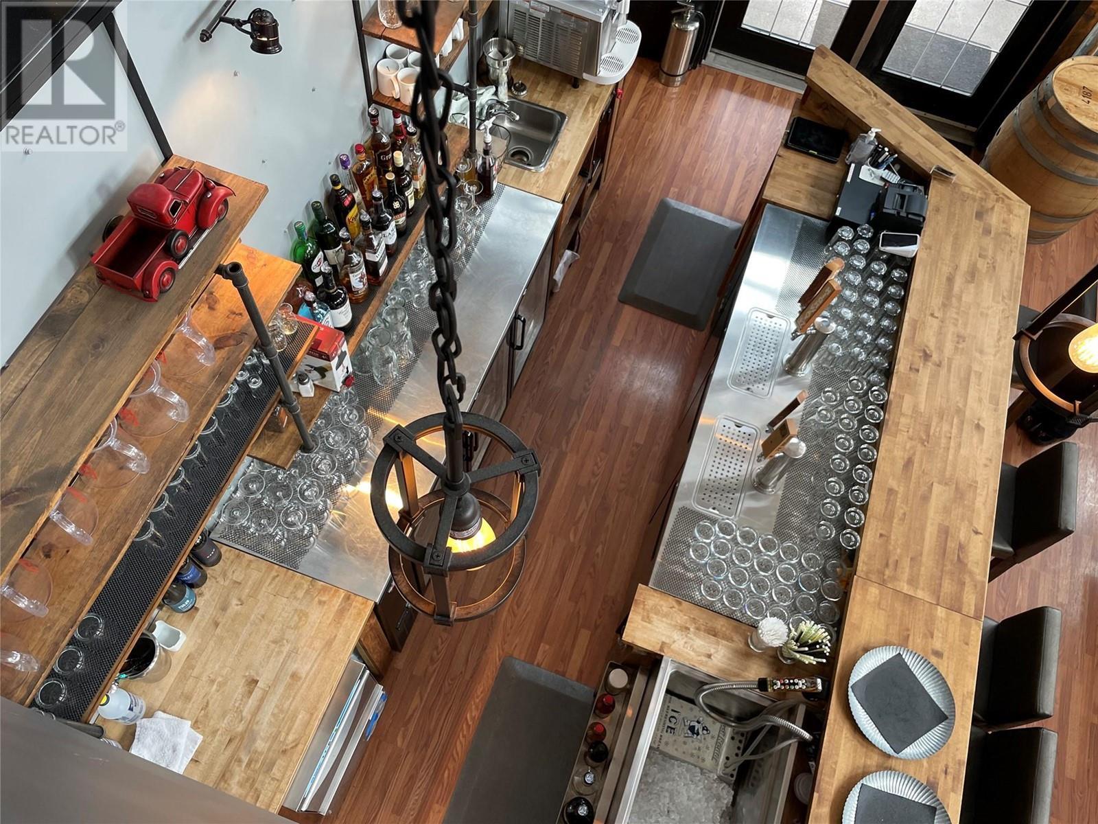 607 Eighth Avenue, Midway, BC