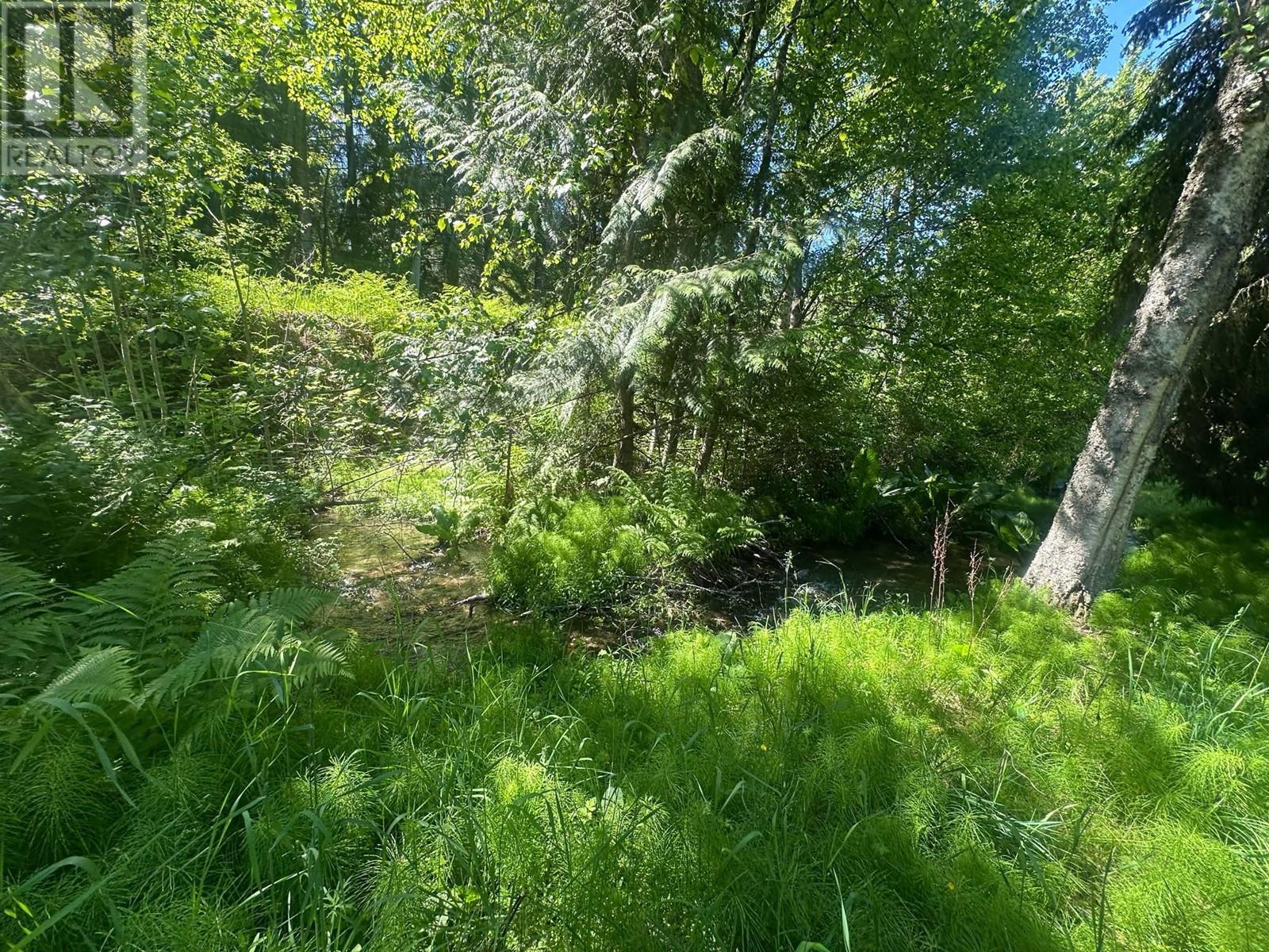 7047 Harrop-Procter Road, Harrop, BC - Outdoor