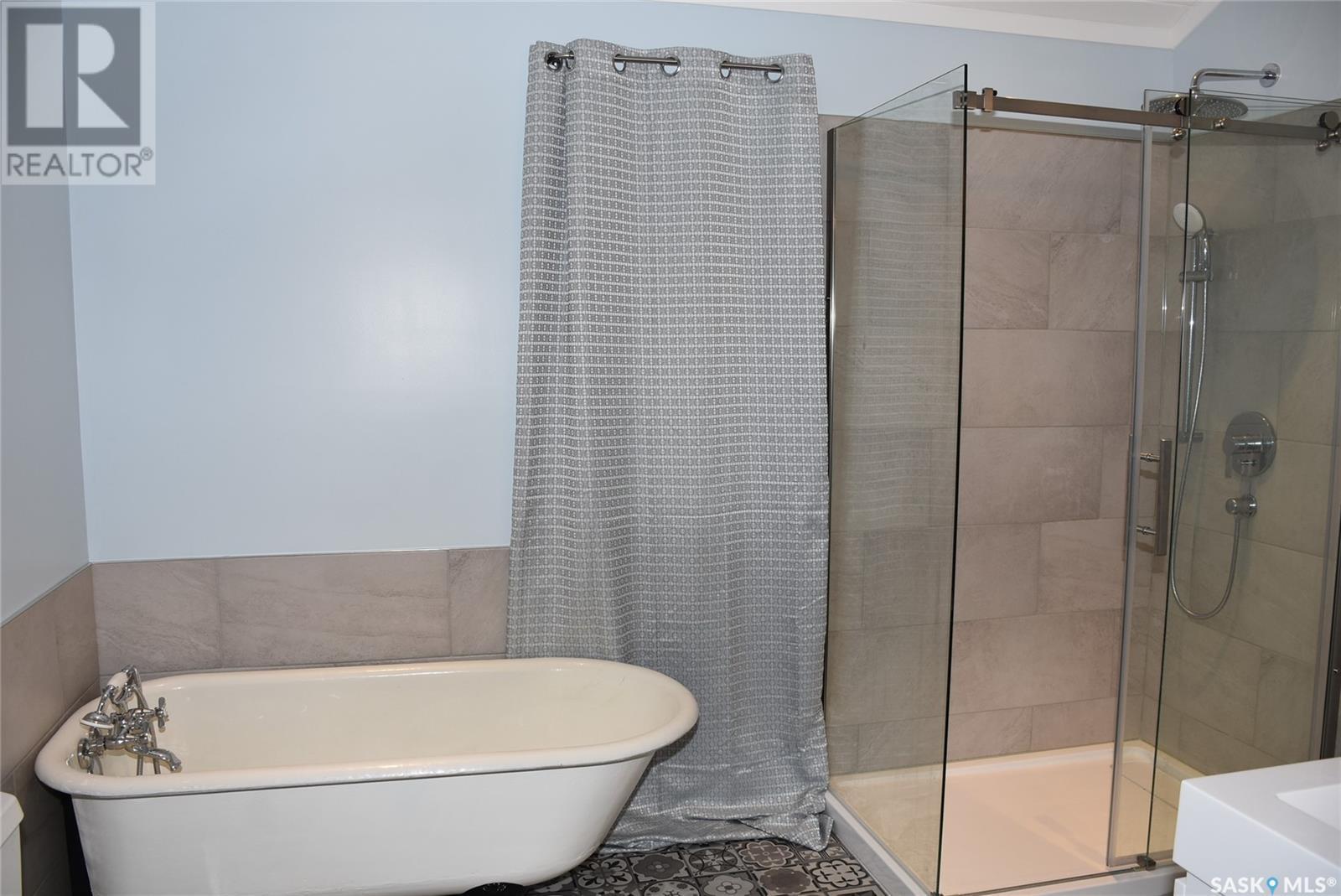 10 Mission Bay, Lebret, SK - Indoor Photo Showing Bathroom