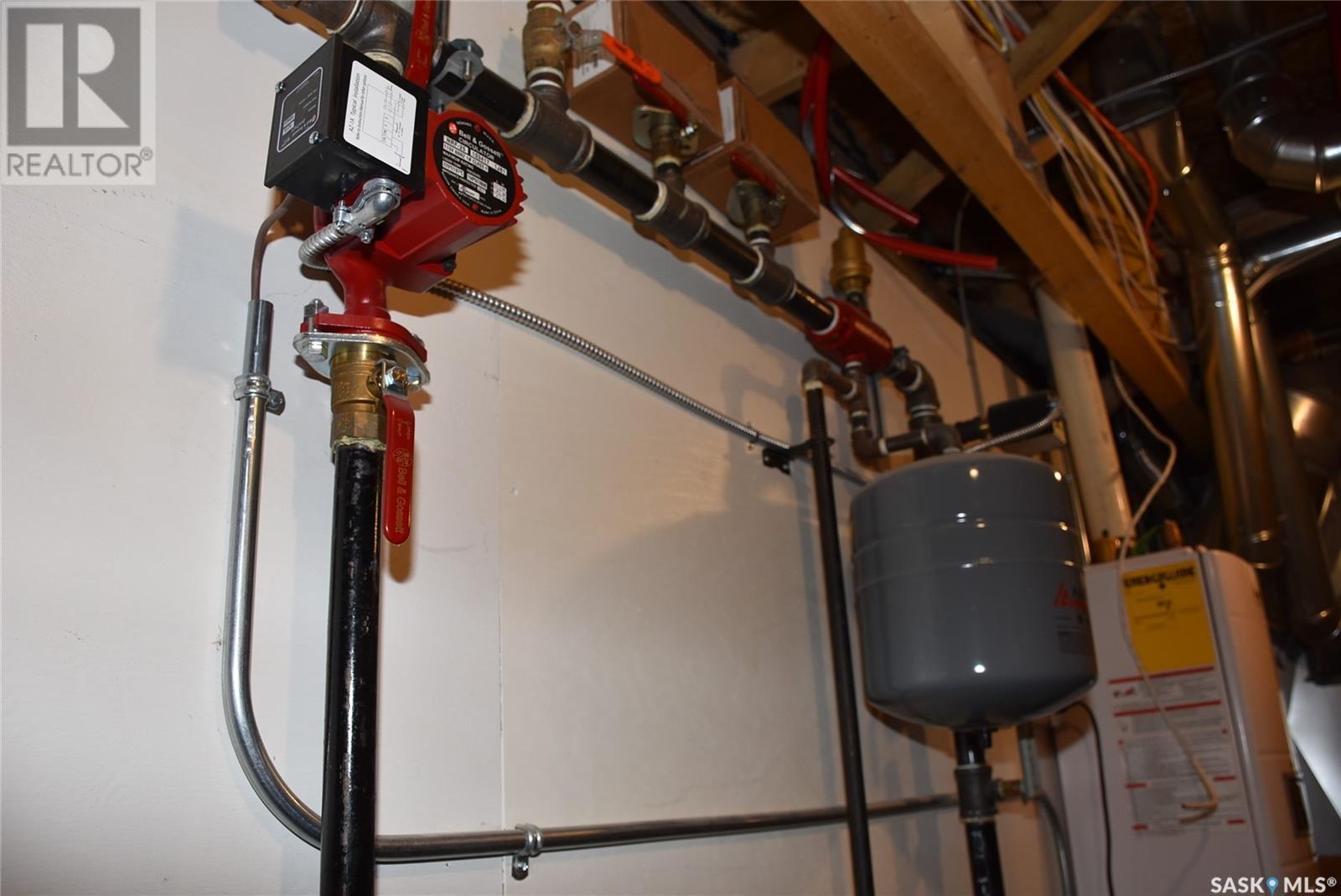 10 Mission Bay, Lebret, SK - Indoor Photo Showing Basement