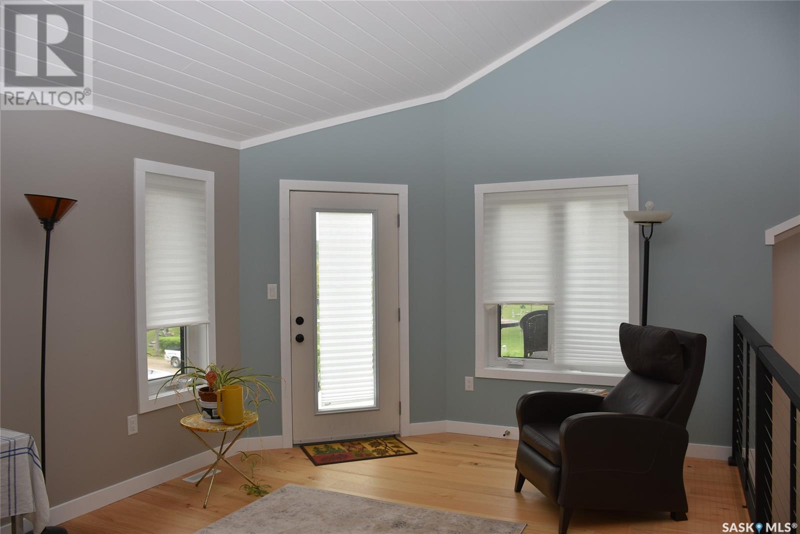 10 Mission Bay, Lebret, SK - Indoor