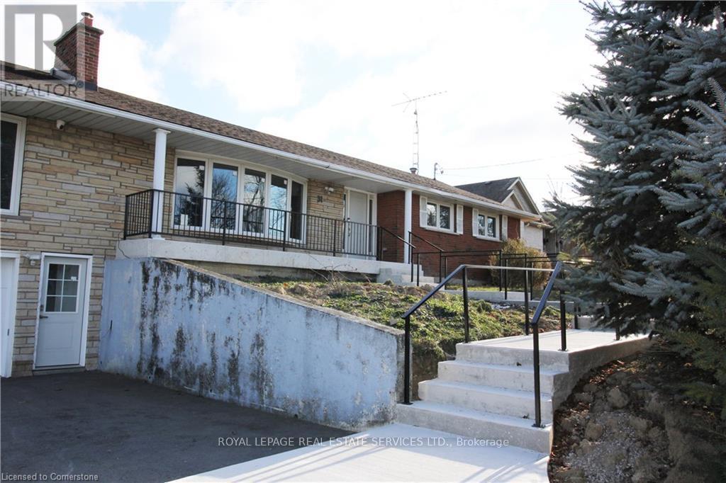 31 Glover Road, Hamilton, ON