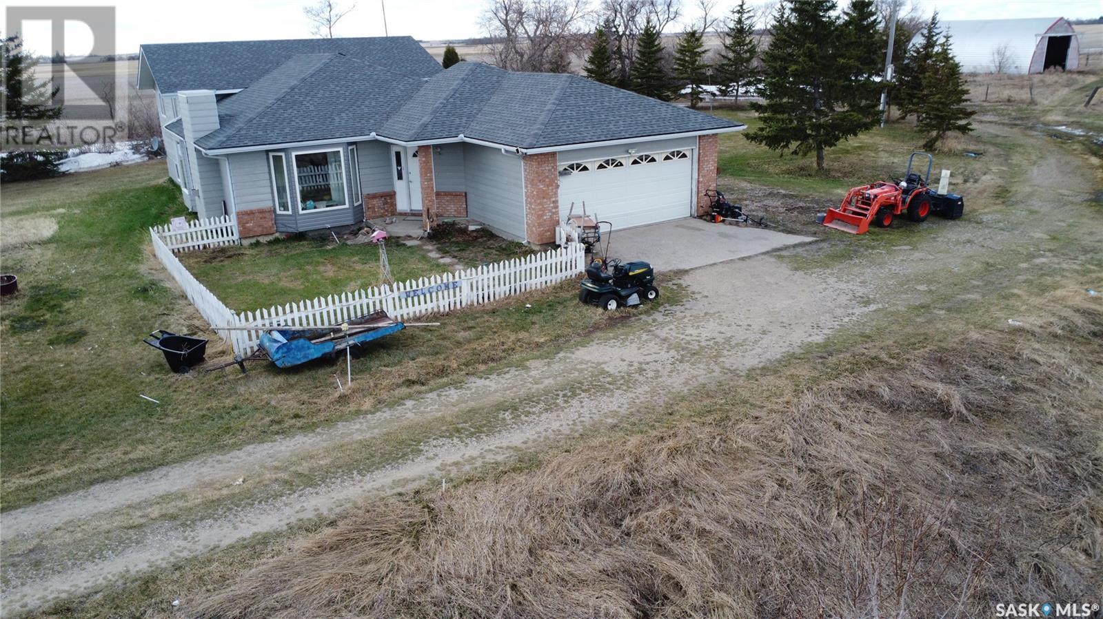 Aveyard Acreage, Abernethy Rm No. 186, SK - Outdoor