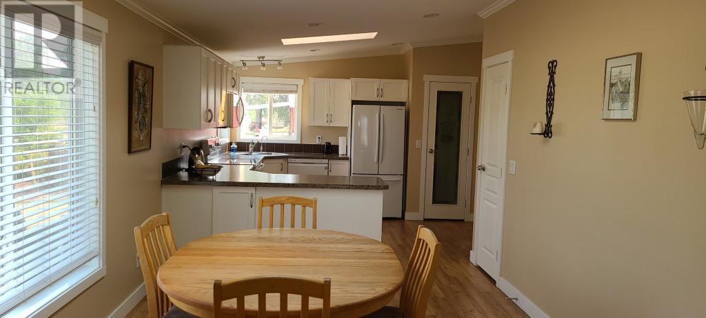 72 Tomkinson Road, Grindrod, BC