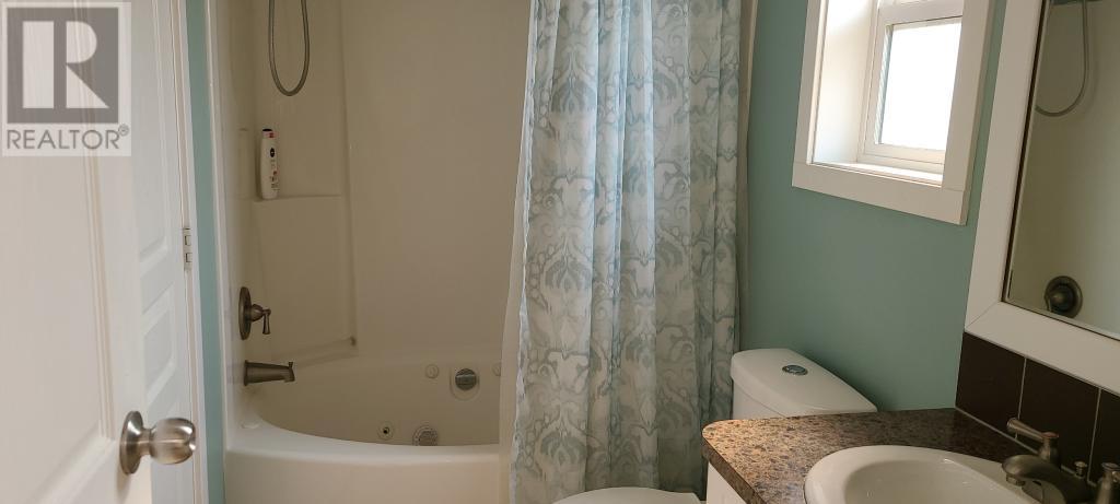 72 Tomkinson Road, Grindrod, BC