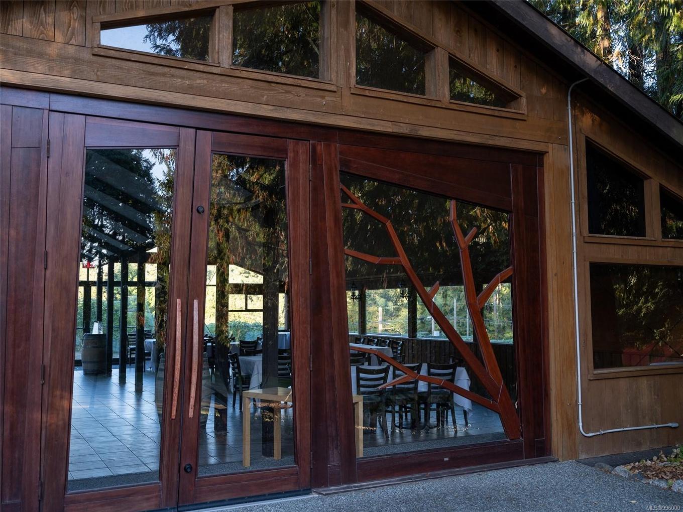 840 Cherry Point Rd, Cobble Hill, BC