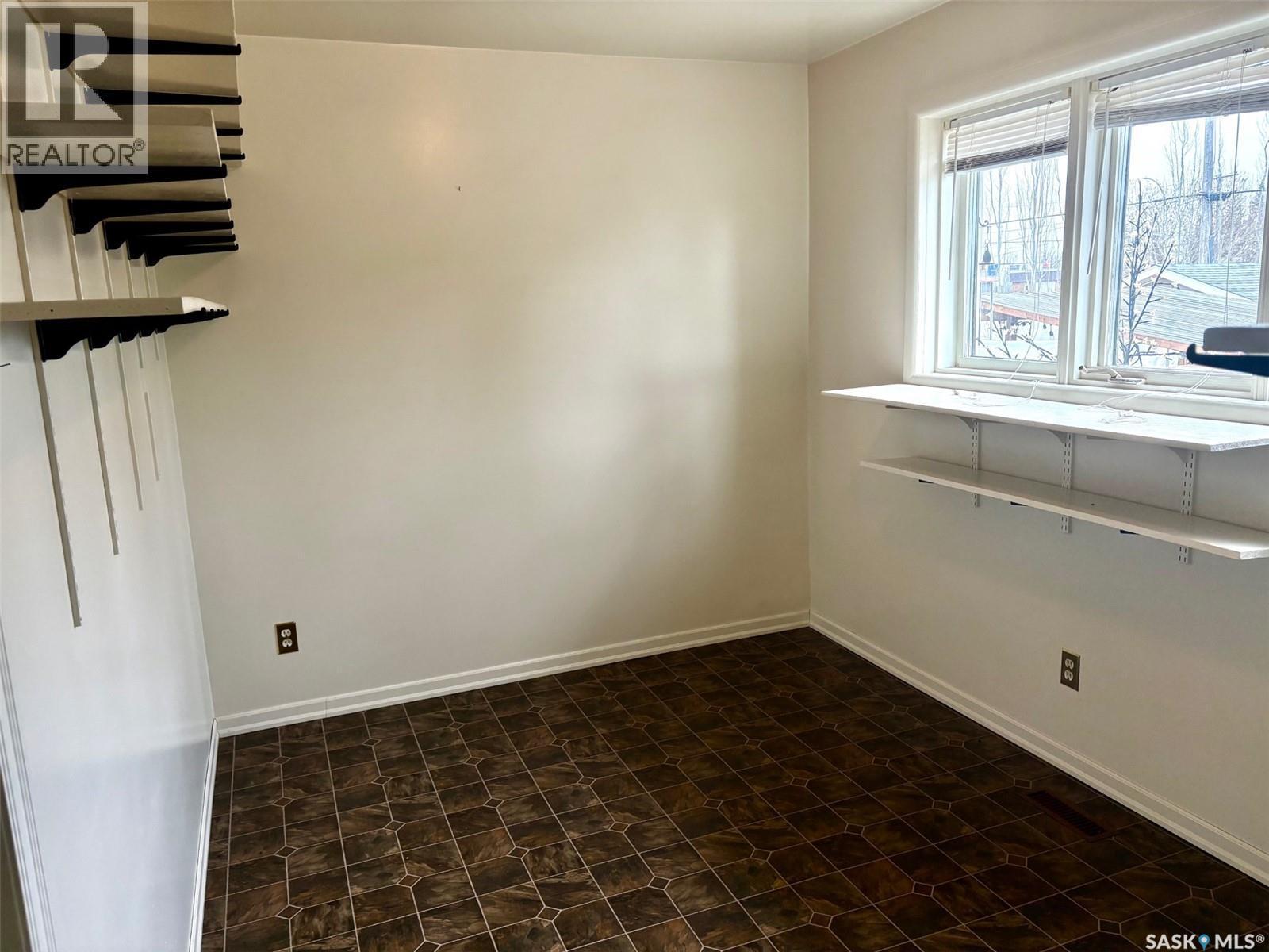 807 Elsinore Street, Whitewood, SK - Indoor Photo Showing Other Room