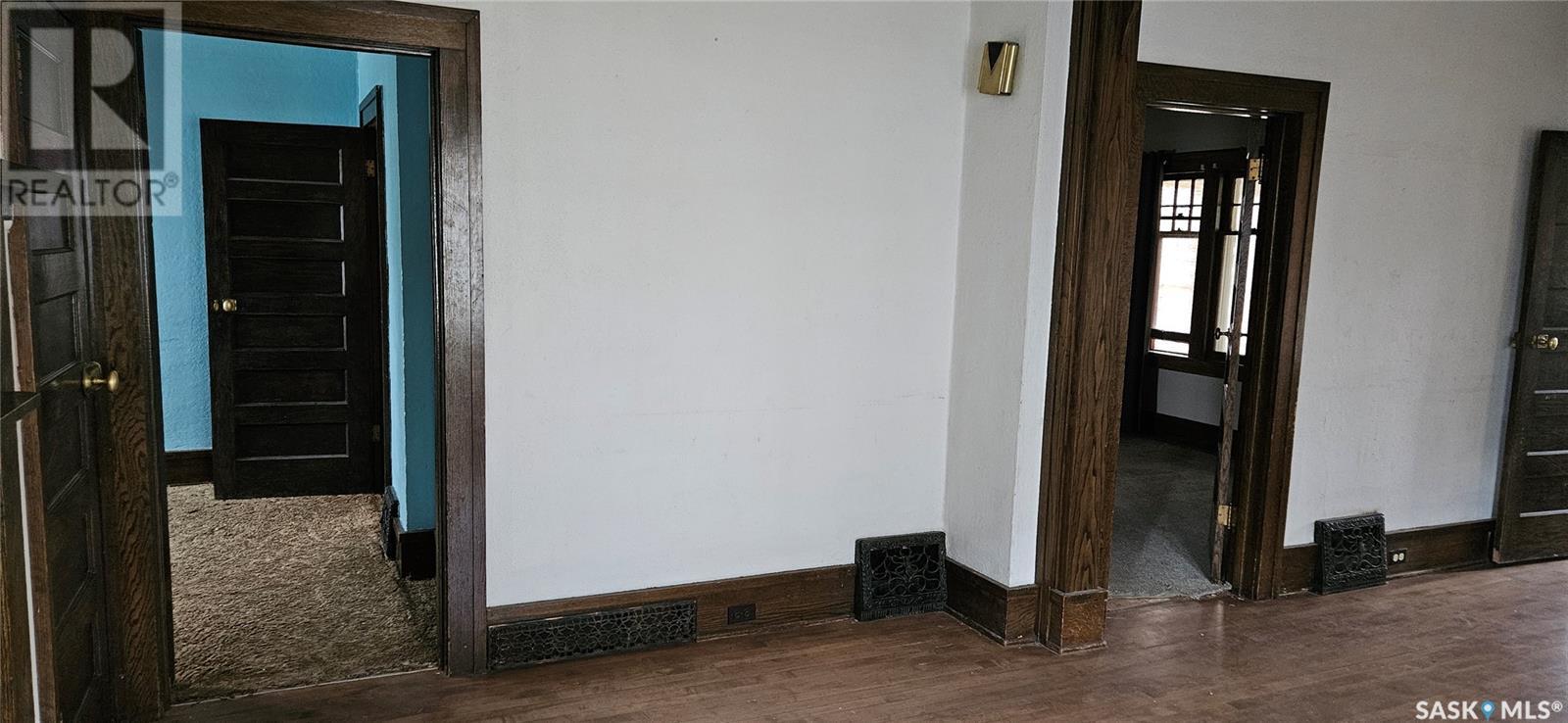 414 2Nd Avenue Nw, Swift Current, SK - Indoor Photo Showing Other Room