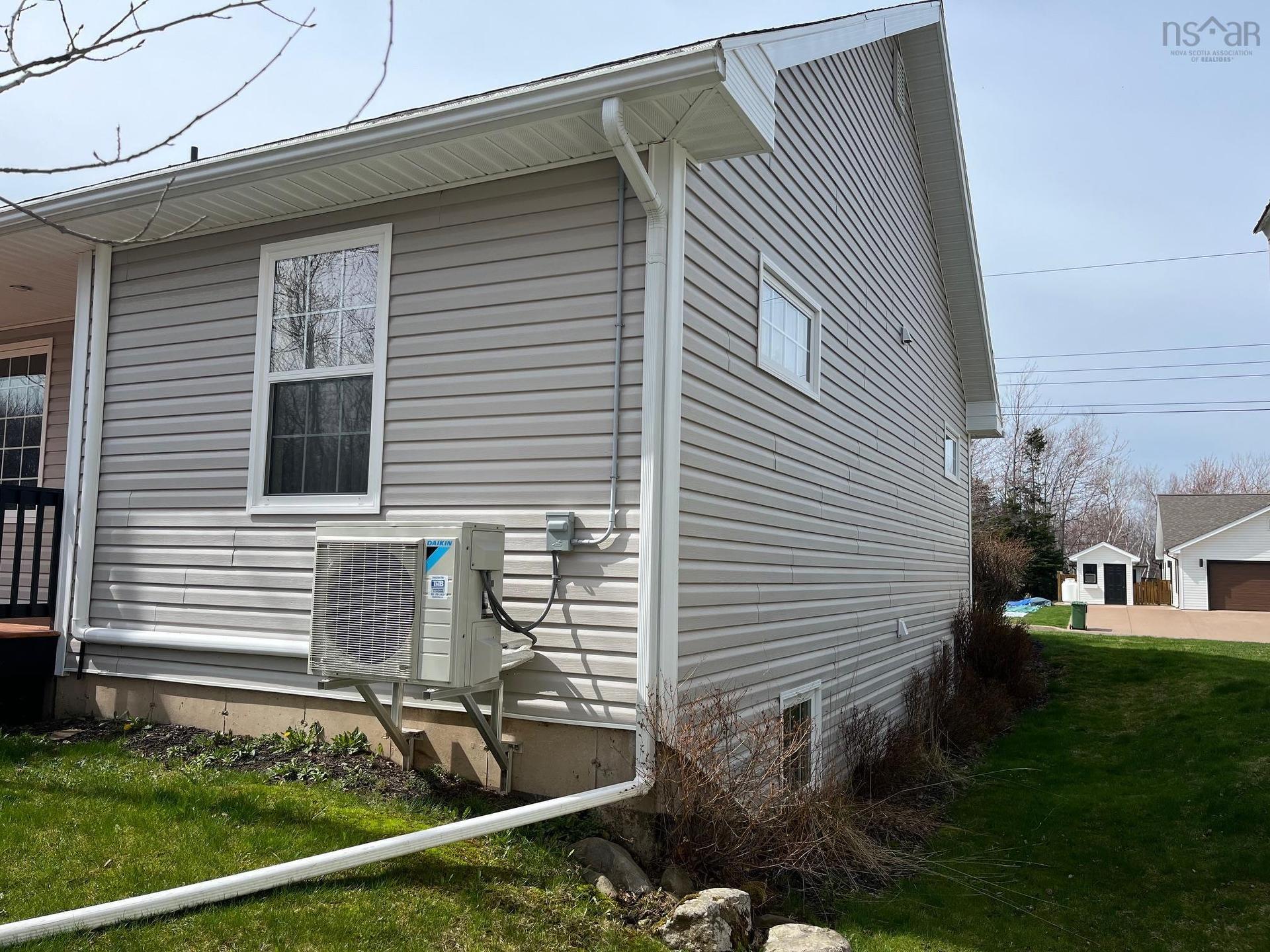 42 Rowan Avenue, New Glasgow, NS