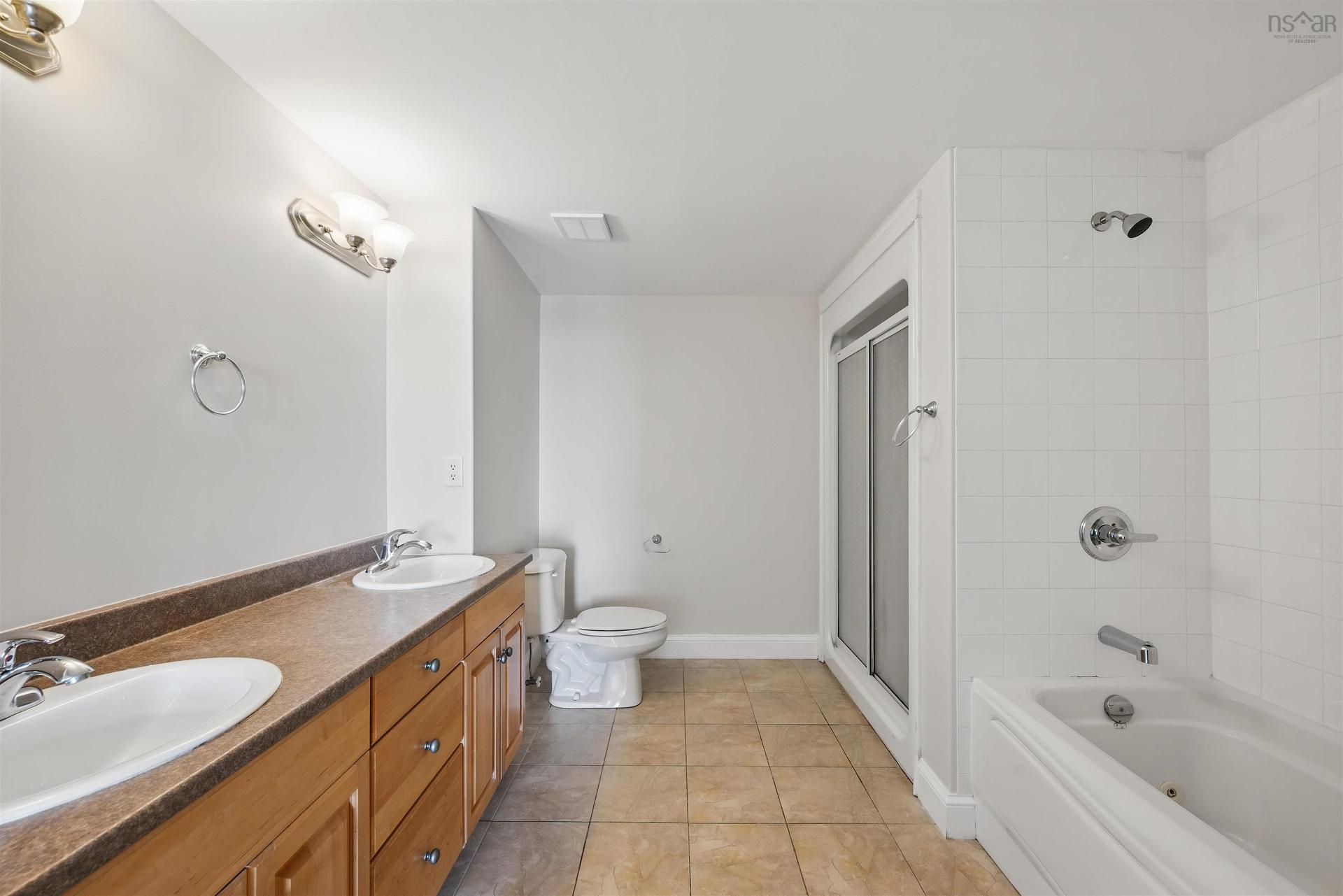 901 60 Walter Havill Drive, Halifax, NS
